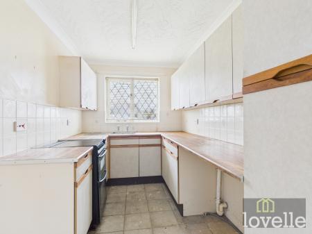 2 bedroom Semi-detached bungalow for sale in Eagle Close, Mablethorpe, LN12