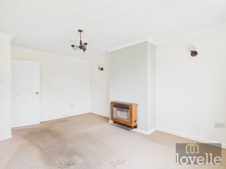 2 bedroom Semi-detached bungalow for sale in Eagle Close, Mablethorpe, LN12