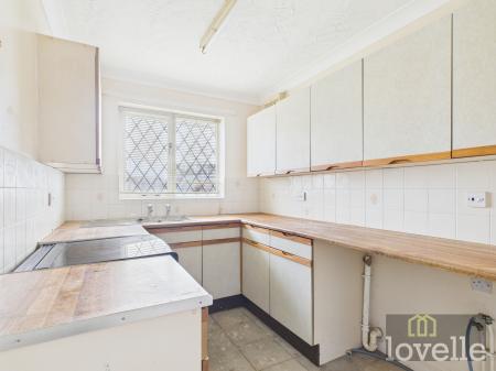 2 bedroom Semi-detached bungalow for sale in Eagle Close, Mablethorpe, LN12