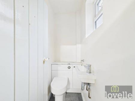 4 bedroom Detached house for sale in East Street, Alford, LN13