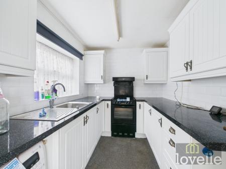 2 bedroom Semi-detached bungalow for sale in Camelot Court, Sutton on Sea, LN12