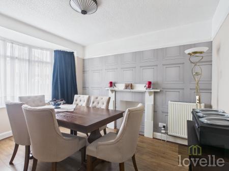 4 bedroom Detached house for sale in Wellington Road, Mablethorpe, LN12