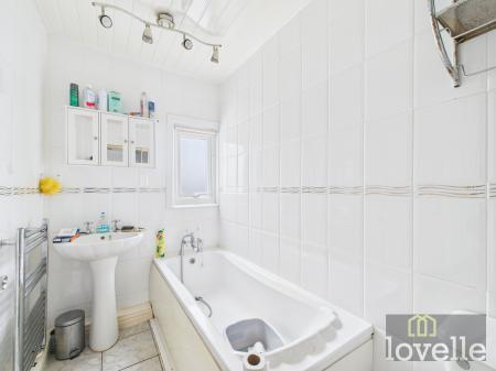 3 bedroom Semi-detached bungalow for sale in Waterloo Road, Mablethorpe, LN12