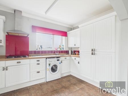 2 bedroom Detached bungalow for sale in Kent Avenue, Theddlethorpe, LN12