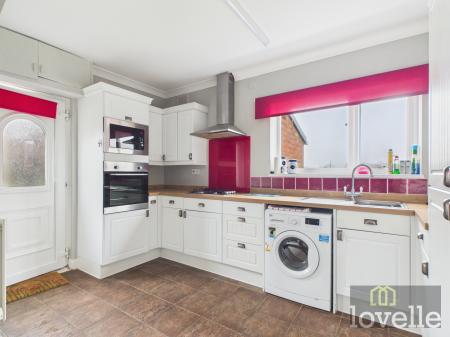 2 bedroom Detached bungalow for sale in Kent Avenue, Theddlethorpe, LN12