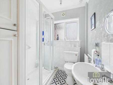 2 bedroom Detached bungalow for sale in Kent Avenue, Theddlethorpe, LN12