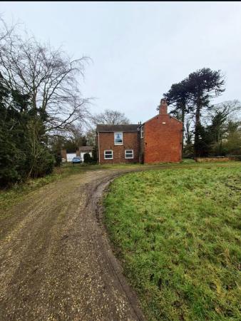 4 bedroom Farm House for sale in Huttoft Road, Huttoft, LN13