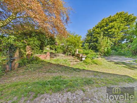 4 bedroom Farm House for sale in Huttoft Road, Huttoft, LN13