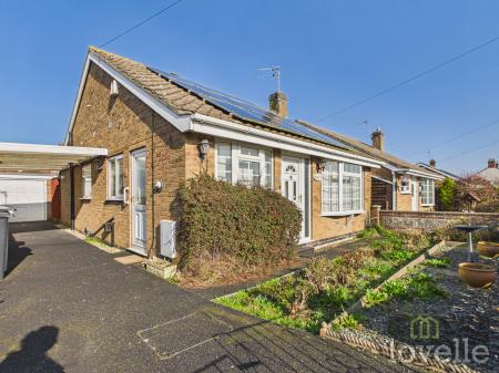 2 bedroom Detached bungalow for sale in Camelot Gardens, Sutton on Sea, LN12