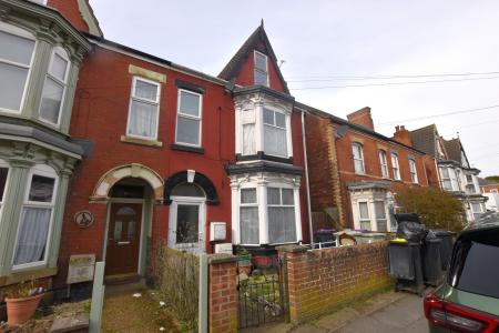 Waterloo Road, Mablethorpe, LN12