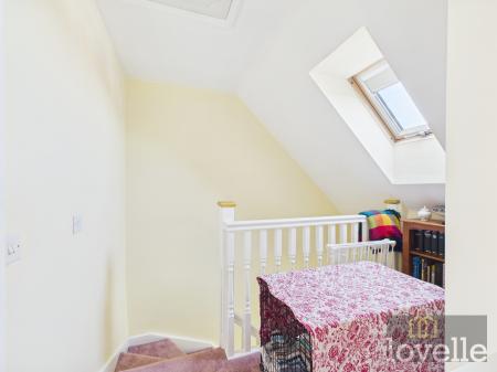 2 bedroom Semi-detached bungalow for sale in Mumby Meadows, Alford, LN13