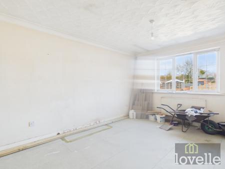 2 bedroom Semi-detached bungalow for sale in St James Gardens, Mablethorpe, LN12