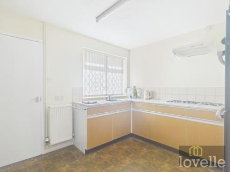 2 bedroom Detached bungalow for sale in Sandilands Close, Sandilands, LN12