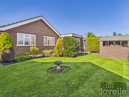 2 bedroom Detached bungalow for sale in Sandilands Close, Sandilands, LN12