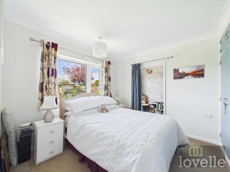 2 bedroom Bungalow for sale in Coles Avenue, Alford, LN13