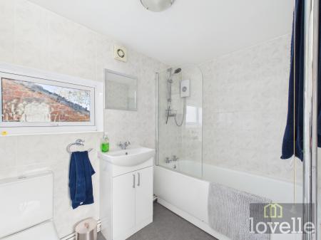 2 bedroom Semi-detached house for sale in Mumby Road, Huttoft, LN13