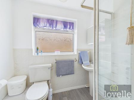 2 bedroom Detached bungalow for sale in Camelot Gardens, Sutton on Sea, LN12