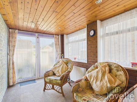 2 bedroom Detached bungalow for sale in Camelot Gardens, Sutton on Sea, LN12