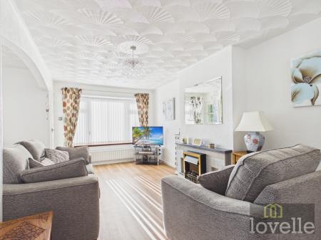 2 bedroom Detached bungalow for sale in Camelot Gardens, Sutton on Sea, LN12