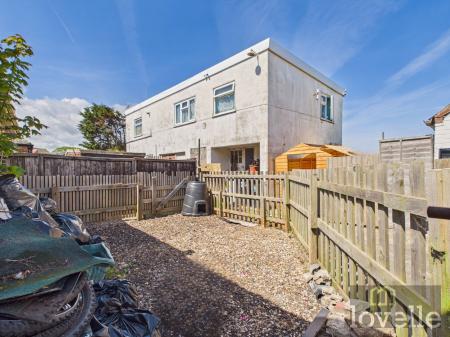 2 bedroom Semi-detached bungalow for sale in Radio St Peters, Trusthorpe, LN12
