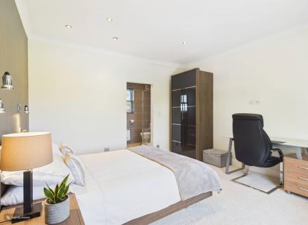 4 bedroom Detached house for sale in Main Road, Maltby le Marsh, LN13
