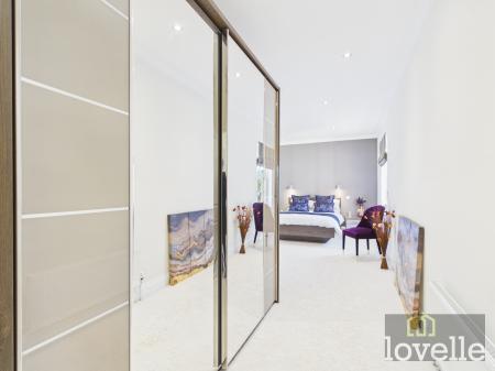4 bedroom Detached house for sale in Main Road, Maltby le Marsh, LN13