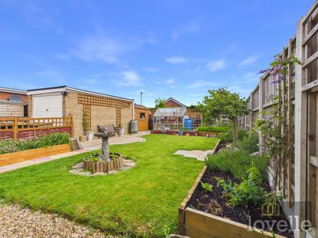 2 bedroom Semi-detached bungalow for sale in Chanctonbury Way, Sutton on Sea, LN12