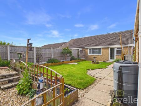 2 bedroom Semi-detached bungalow for sale in Chanctonbury Way, Sutton on Sea, LN12
