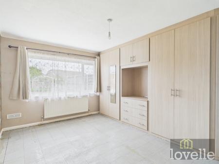 2 bedroom Semi-detached bungalow for sale in Chanctonbury Way, Sutton on Sea, LN12
