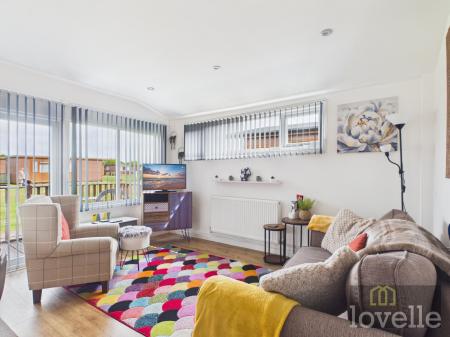 2 bedroom Park home for sale in Off Links Avenue, Mablethorpe, LN12