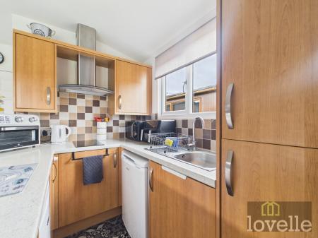 2 bedroom Park home for sale in Off Links Avenue, Mablethorpe, LN12