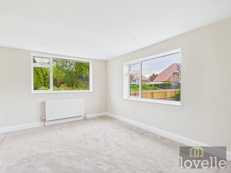 3 bedroom Detached bungalow for sale in Holywell Road, Alford, LN13