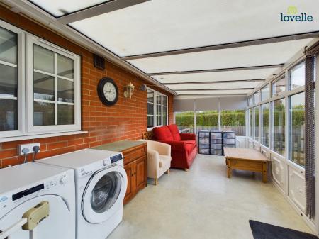 2 bedroom Detached bungalow for sale in Bell Vue, Kirkby cum Osgodby, LN8