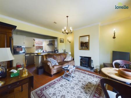 4 bedroom Detached house for sale in Caistor Road, Market Rasen, LN8