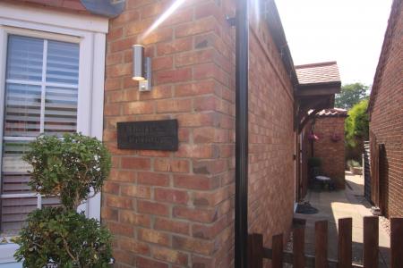 2 bedroom Detached bungalow for sale in Chapman Street, Market Rasen, LN8