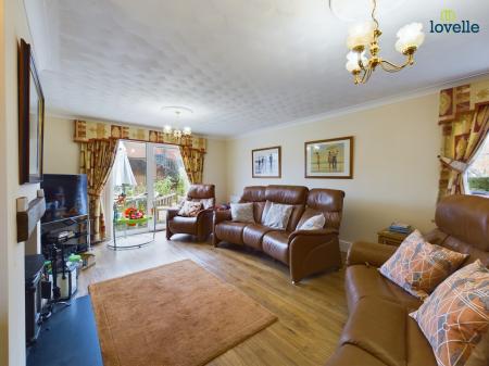 4 bedroom Detached house for sale in Homeleigh Court, Middle Rasen, LN8