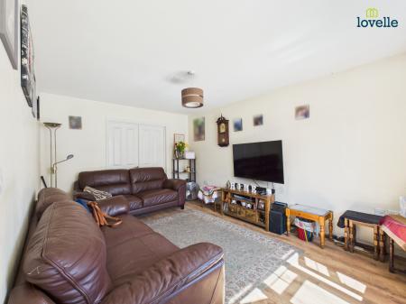 4 bedroom Detached house for sale in Kingfisher Drive, Market Rasen, LN8