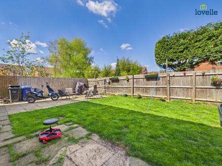 4 bedroom Detached house for sale in Kingfisher Drive, Market Rasen, LN8