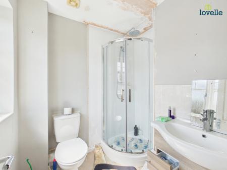 4 bedroom Detached house for sale in Kingfisher Drive, Market Rasen, LN8