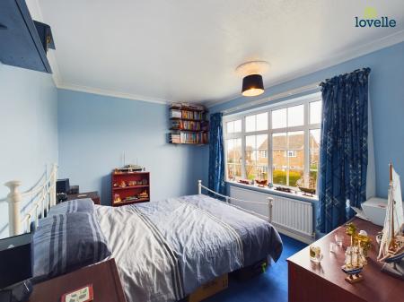 4 bedroom Detached house for sale in Lincoln Drive, Caistor, LN7