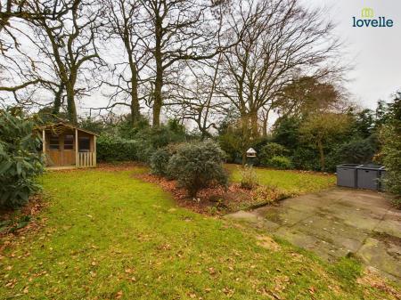 4 bedroom Detached house for sale in Lincoln Drive, Caistor, LN7