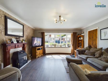 3 bedroom Detached house for sale in Manor Drive, Binbrook, LN8