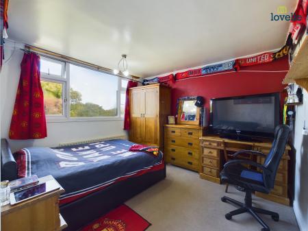 3 bedroom Detached house for sale in Manor Drive, Binbrook, LN8