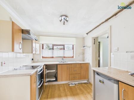 4 bedroom Detached house for sale in Meadow Drive, Binbrook, LN8