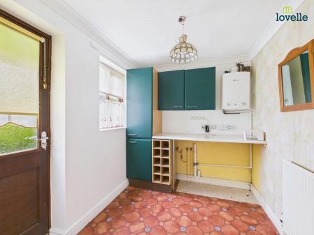 4 bedroom Detached house for sale in Meadow Drive, Binbrook, LN8