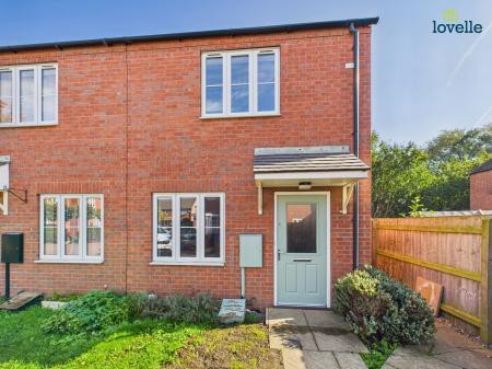 2 bedroom End of terrace house for sale in Moorhen Close, Market Rasen, LN8