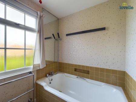 5 bedroom Detached house for sale in Rase Lane, Market Rasen, LN8
