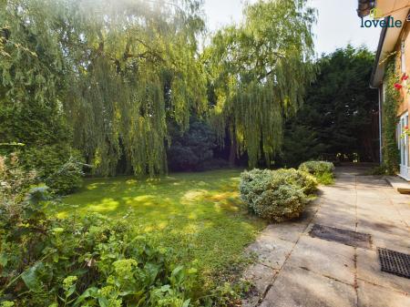 5 bedroom Detached house for sale in Rase Lane, Market Rasen, LN8