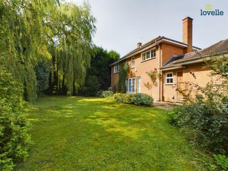 5 bedroom Detached house for sale in Rase Lane, Market Rasen, LN8