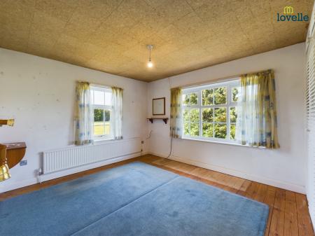 5 bedroom Detached house for sale in Rase Lane, Market Rasen, LN8